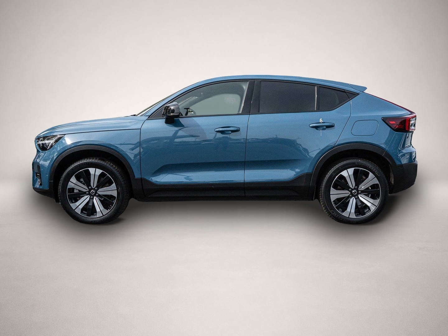 Fotografie 4 des Volvo C40 Ultimate Recharge Pure Electric AWD 360 ACC