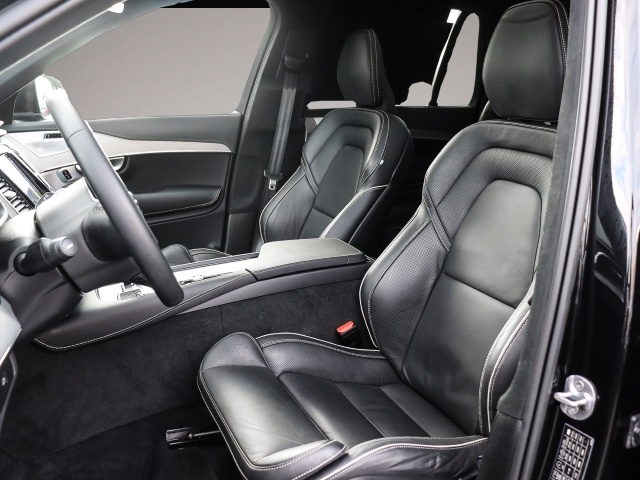 Bild 6 Volvo XC90 Ultimate Bright AWD 7-Sitzer HUD AD StandHZ