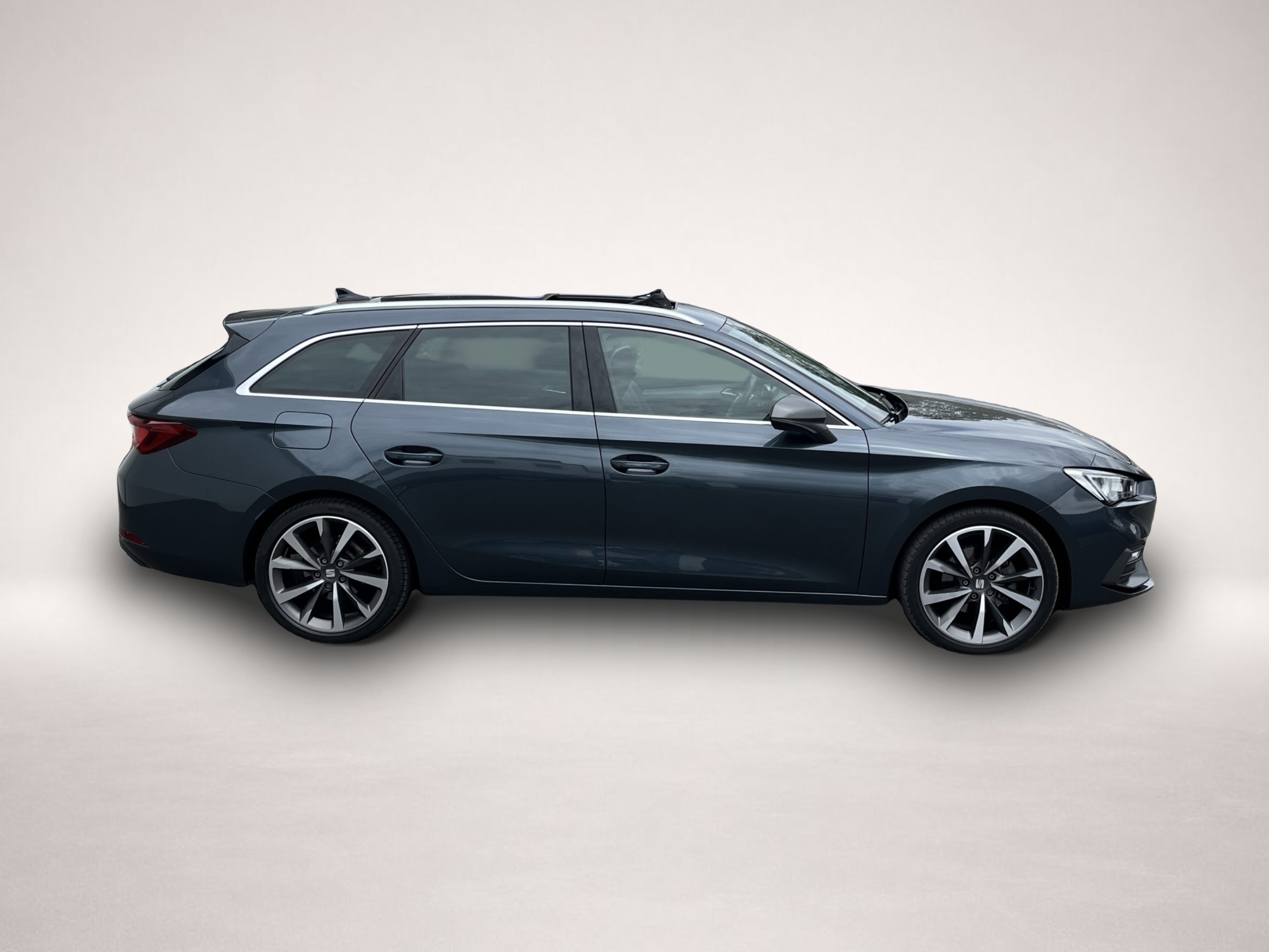 Bild 5 Seat Leon SP 1.5 TSI DSG FR PANO Navi LR-HZG LED SHZ
