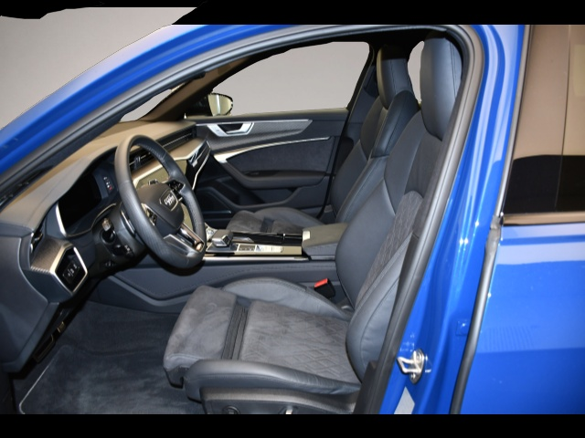 Fotografie 3 des Audi RS6 RS 6 Avant 4.0 TFSI quattro tiptronic