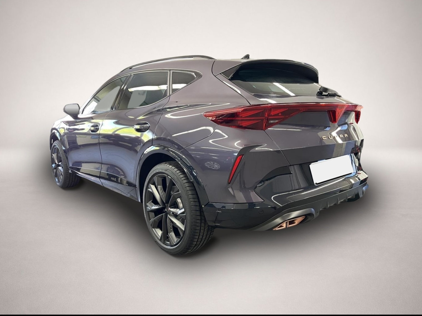 Bild 4 Cupra Formentor 1.5 e-HYBRID DSG VZ Black Edition AHK