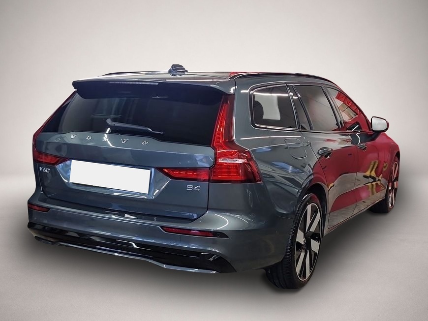 Bild 2 Volvo V60 B4 B DKG Plus Dark Pano*HuD*360°View*Mj.26