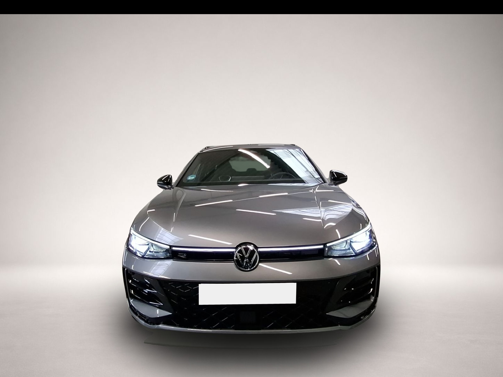 Bild 8 Volkswagen Passat Variant R-Line 2,0 l TDI SCR 110 kW (150