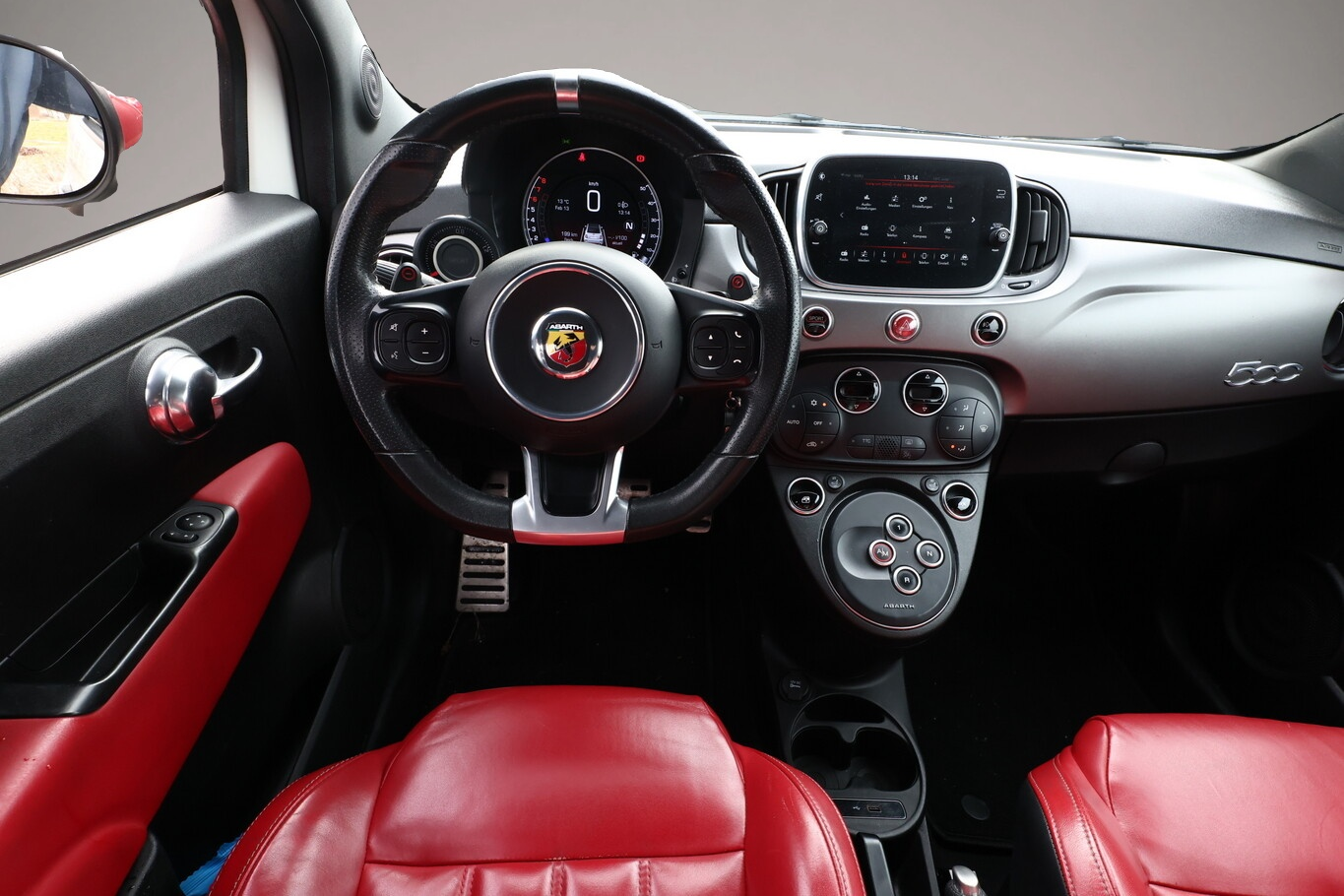 Bild 6 Abarth 595C 1.4 T-Jet 165 Aut. Turismo Nav PDC LM17Z