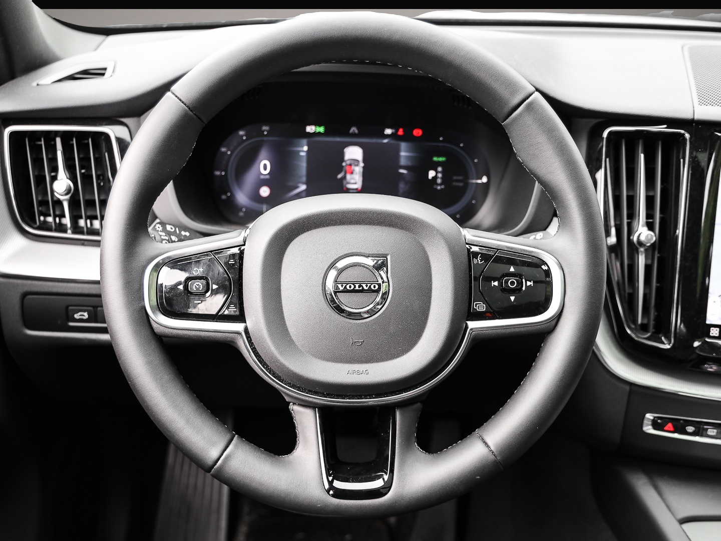 Bild 5 Volvo XC60 Plus Dark Recharge Plug-In Hybrid AWD T8 Tw