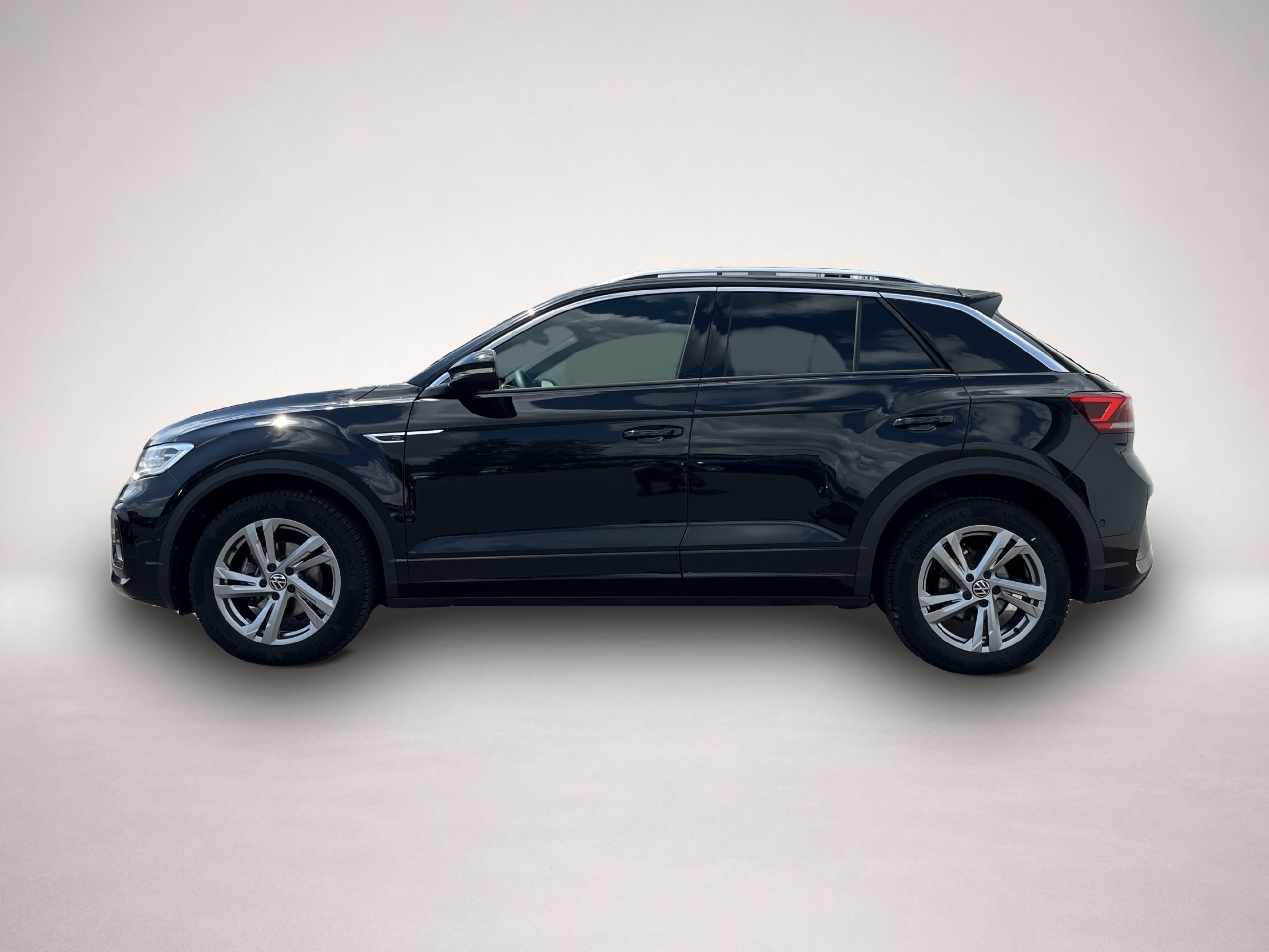 Vehicle image 0