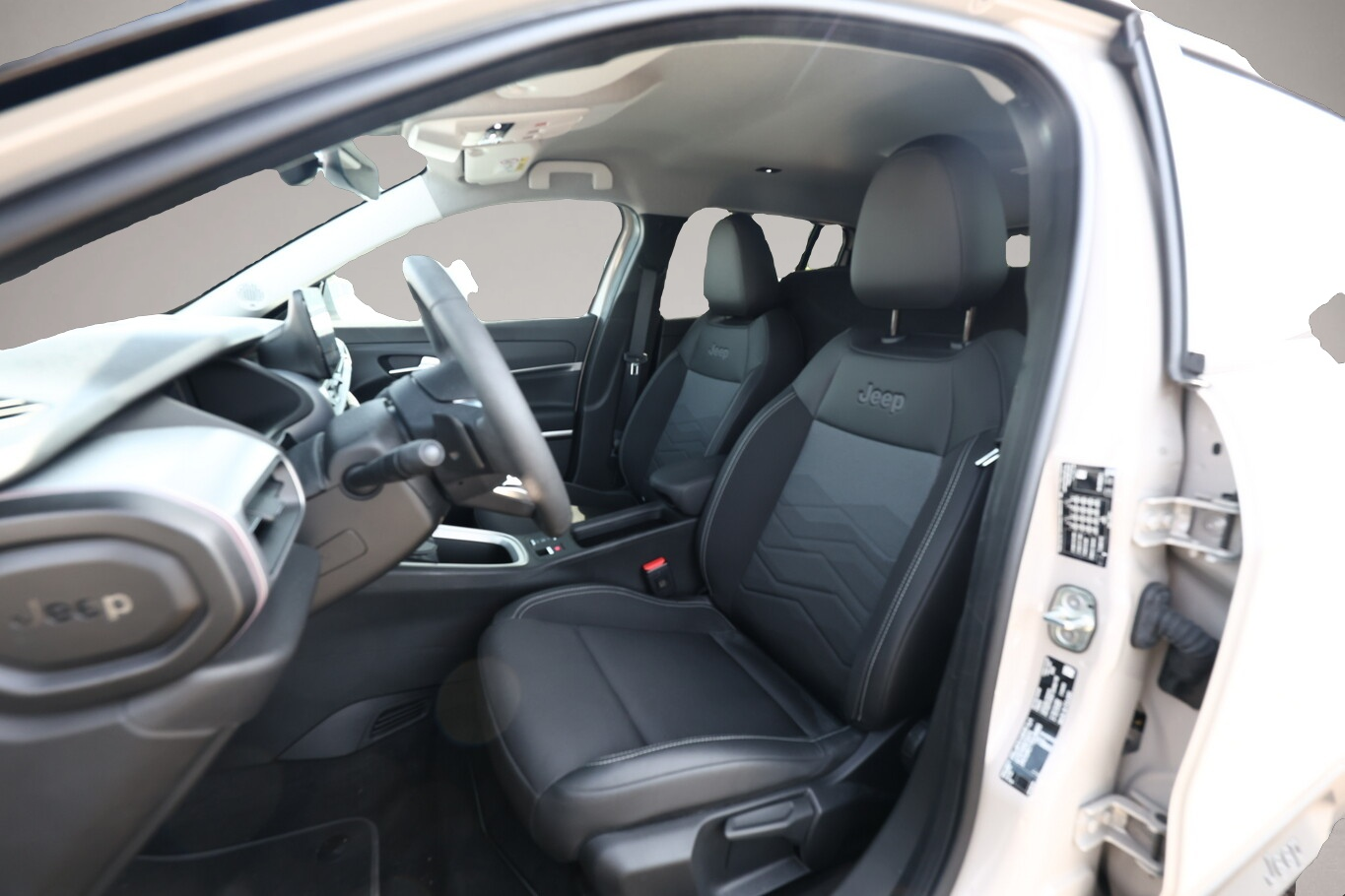 Bild 5 Jeep Avenger 1.2 Mild-Hybrid 110 DTC Summit Nav JBL