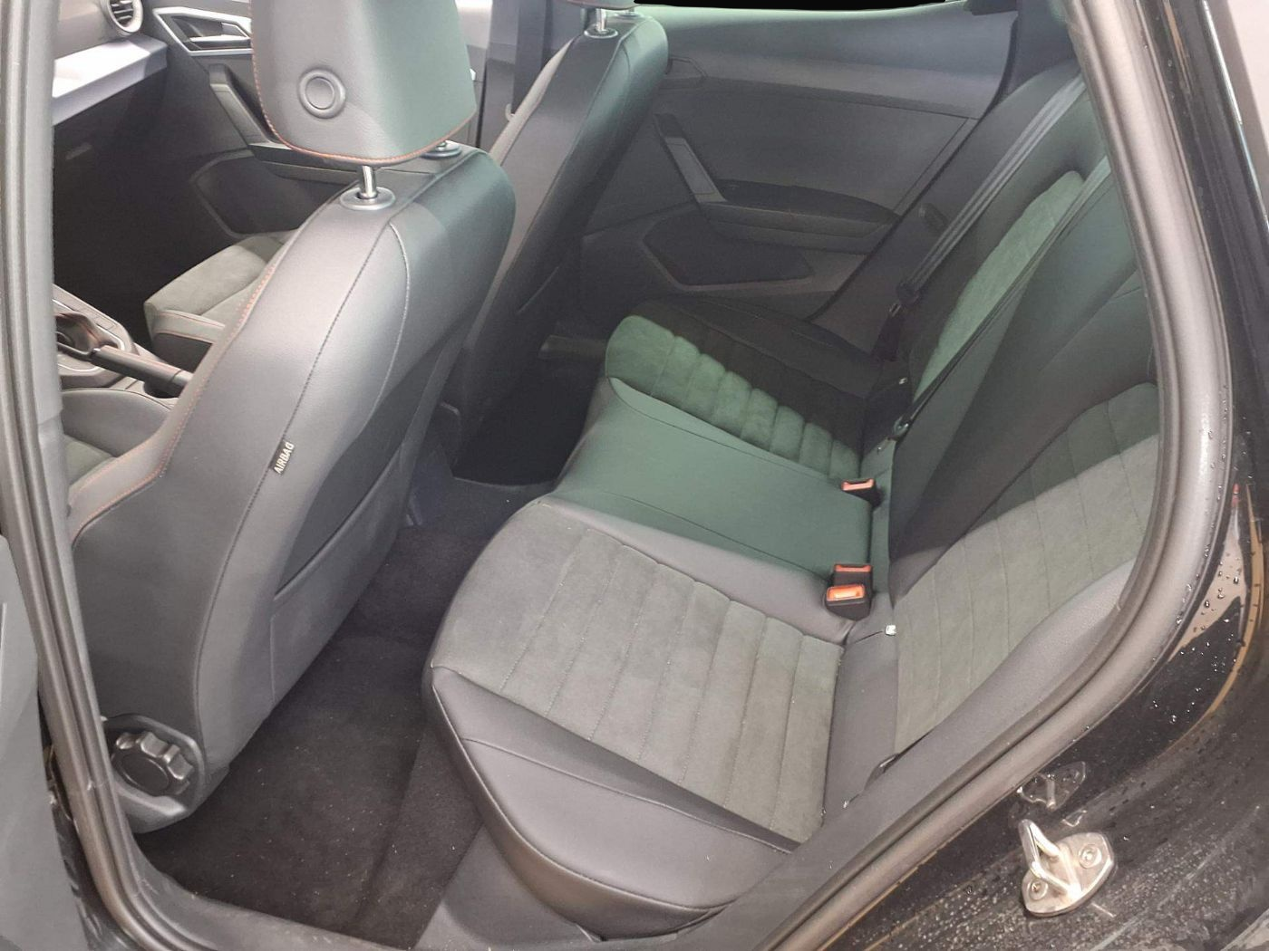 Bild 3 Seat Ibiza 1.5 TSI DSG FR ab 199.- EUR mtl. 1000.- An