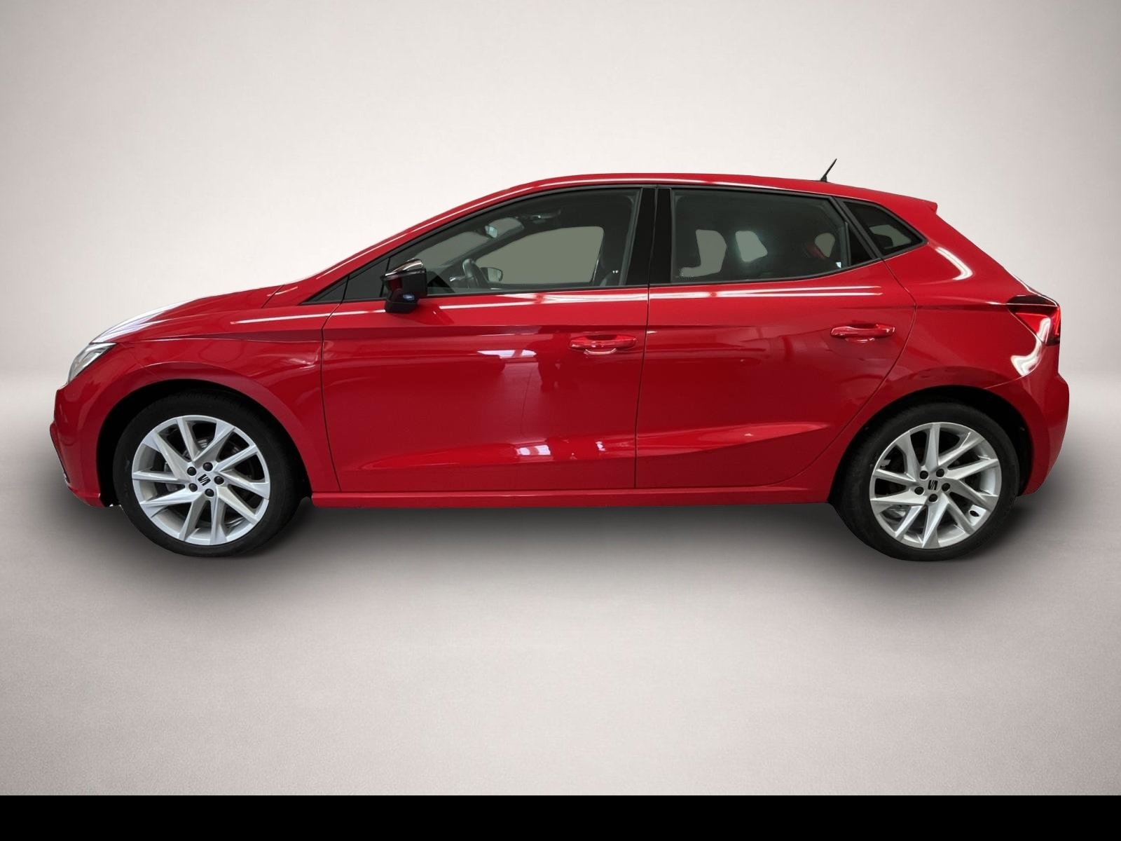 Bild 3 Seat Ibiza 1.0 TSI DSG AB170EUR FR NAVI DAB PDC SHZ
