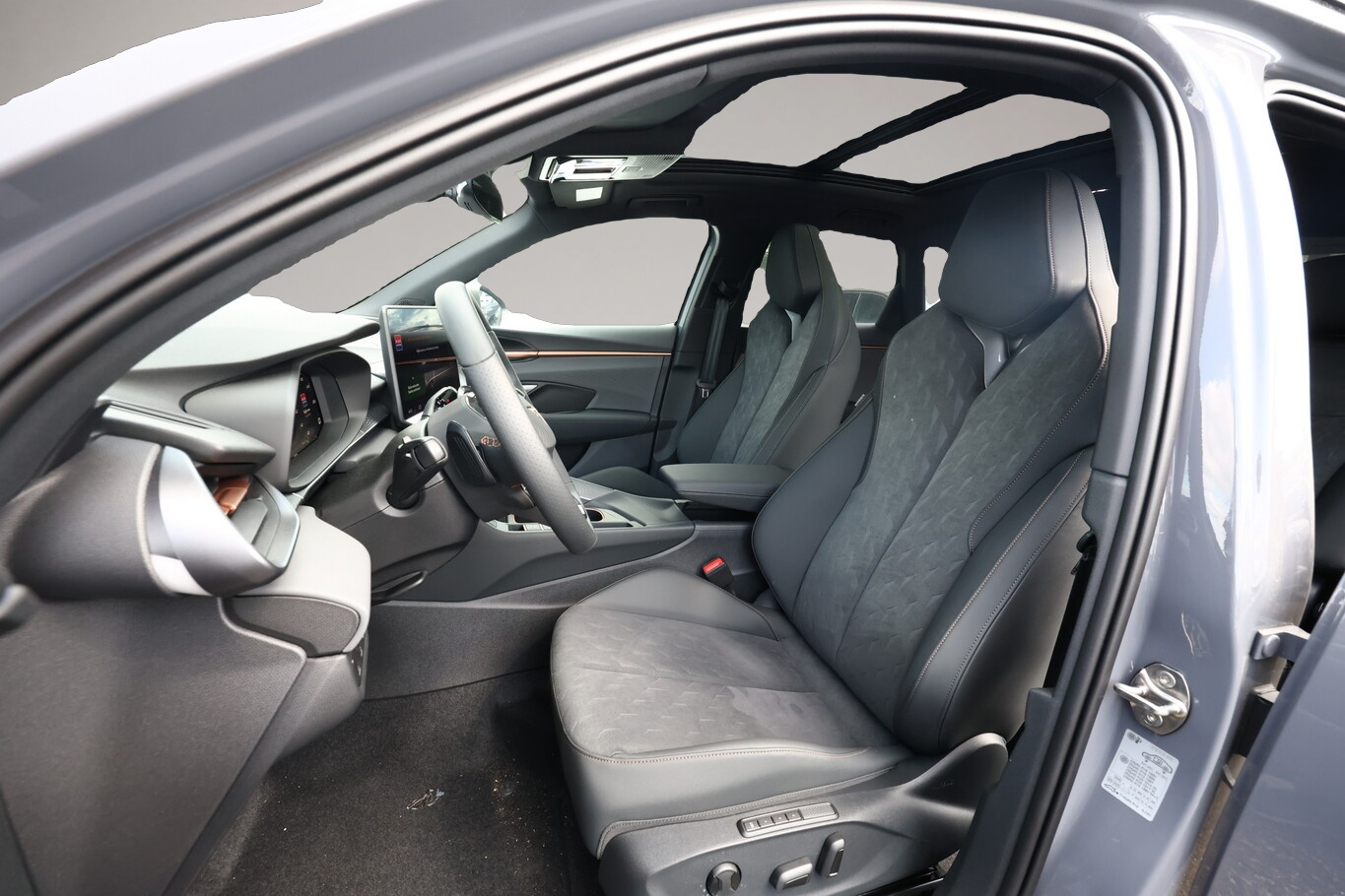 Fotografie des Cupra Terramar VZ Akebono Pano Matrix 360° HuD Nav 20