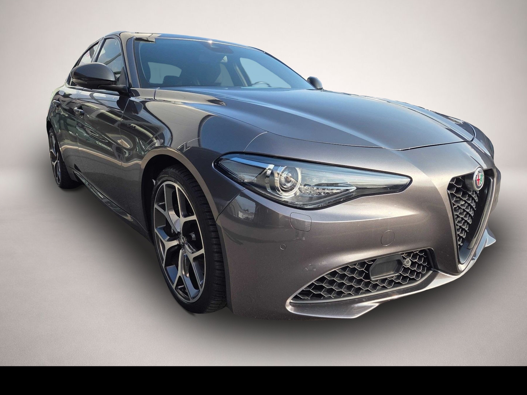 Bild 4 Alfa Romeo Giulia MY20 SPRINT 2.2 Diesel 16V 140kW LM XENON