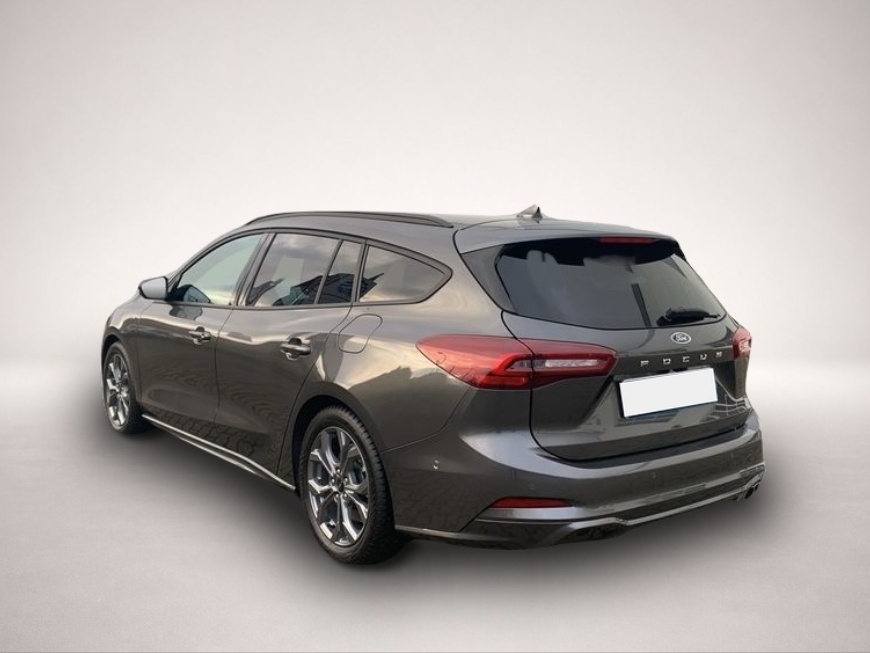 Fotografie des Ford Focus Turnier 1.0 EB Hybrid Aut. ST-LINE X AHZV