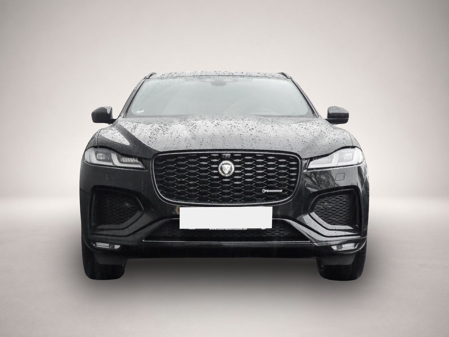 Bild 8 Jaguar F-Pace P400e R-Dynamic SE AWD Plug-In Hybrid AD