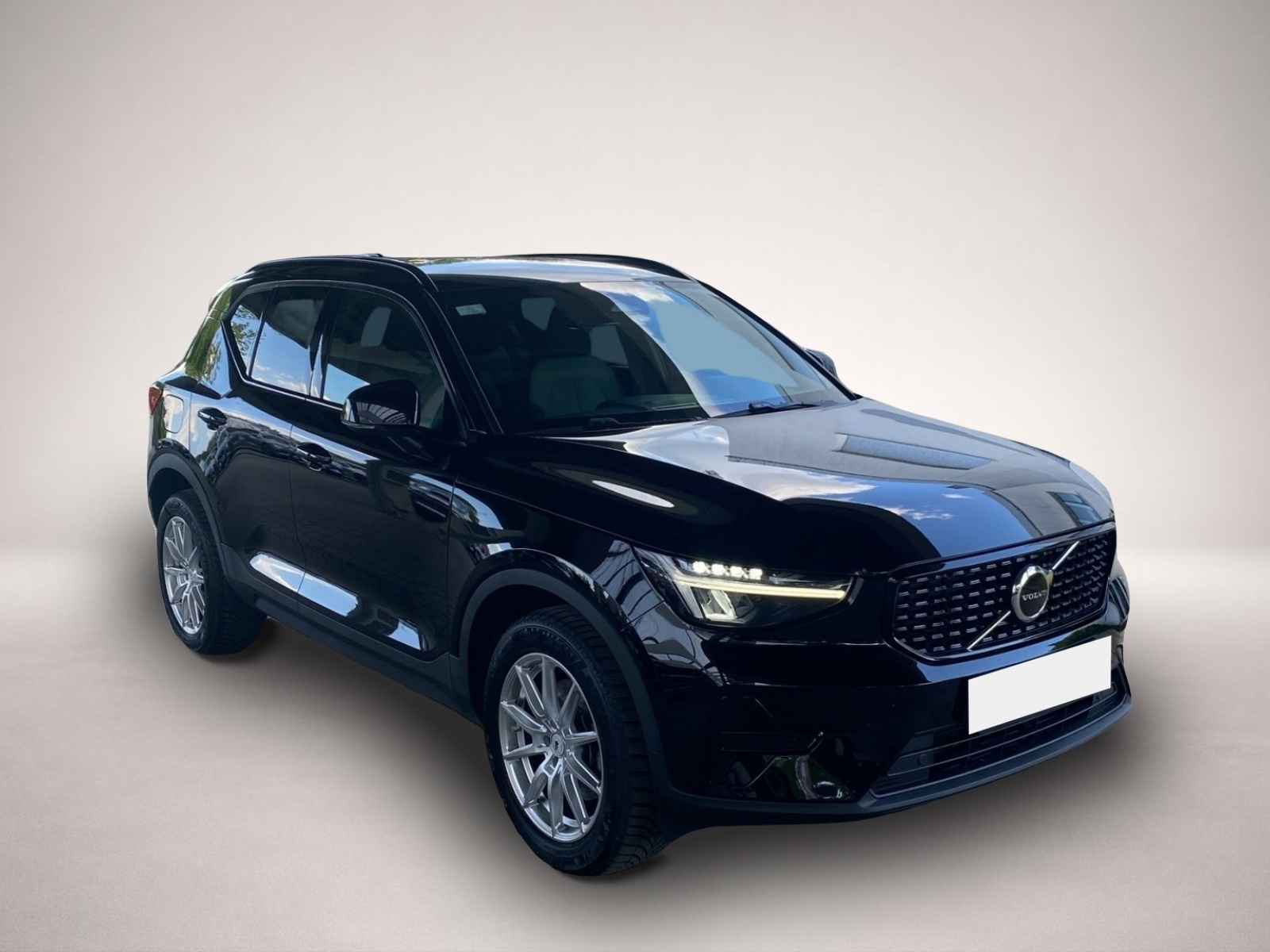 Bild 6 Volvo XC40 B4 Plus Dark AHK*LED*Navi*SHZ*Winterp.*Kam.