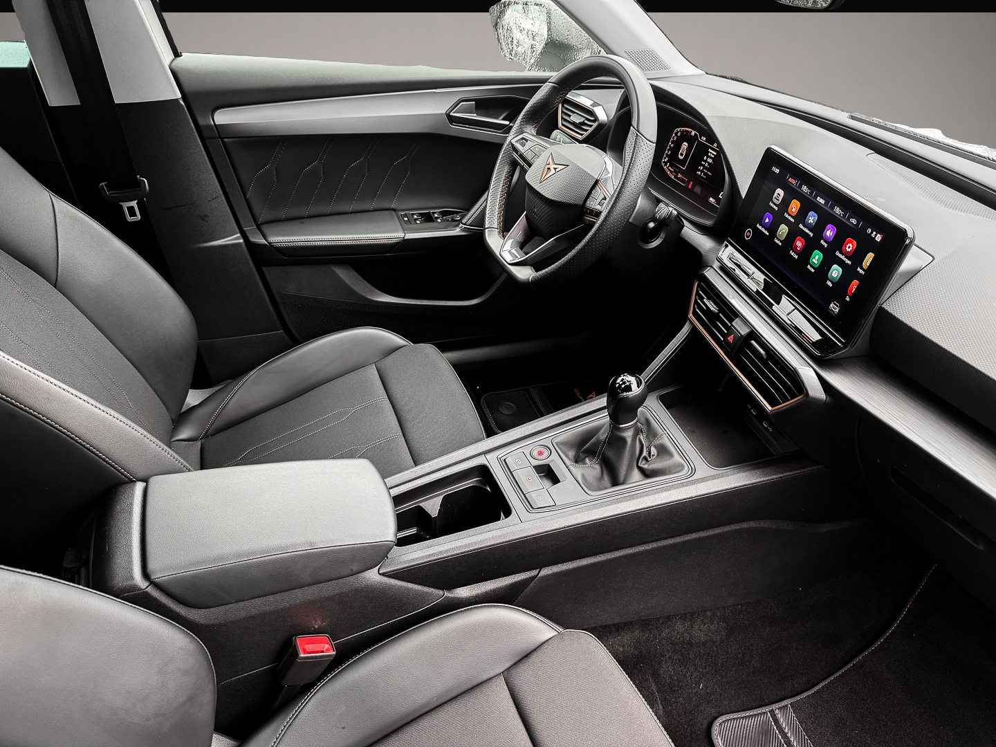 Bild 3 Cupra Leon Sportstourer 1.5TSI 6 Gang Schalter Digital