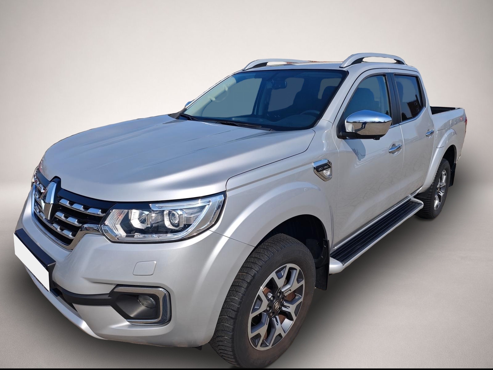 Fotografie Renault Alaskan 2.3 dCi Diesel Intens Double Cab 4x4