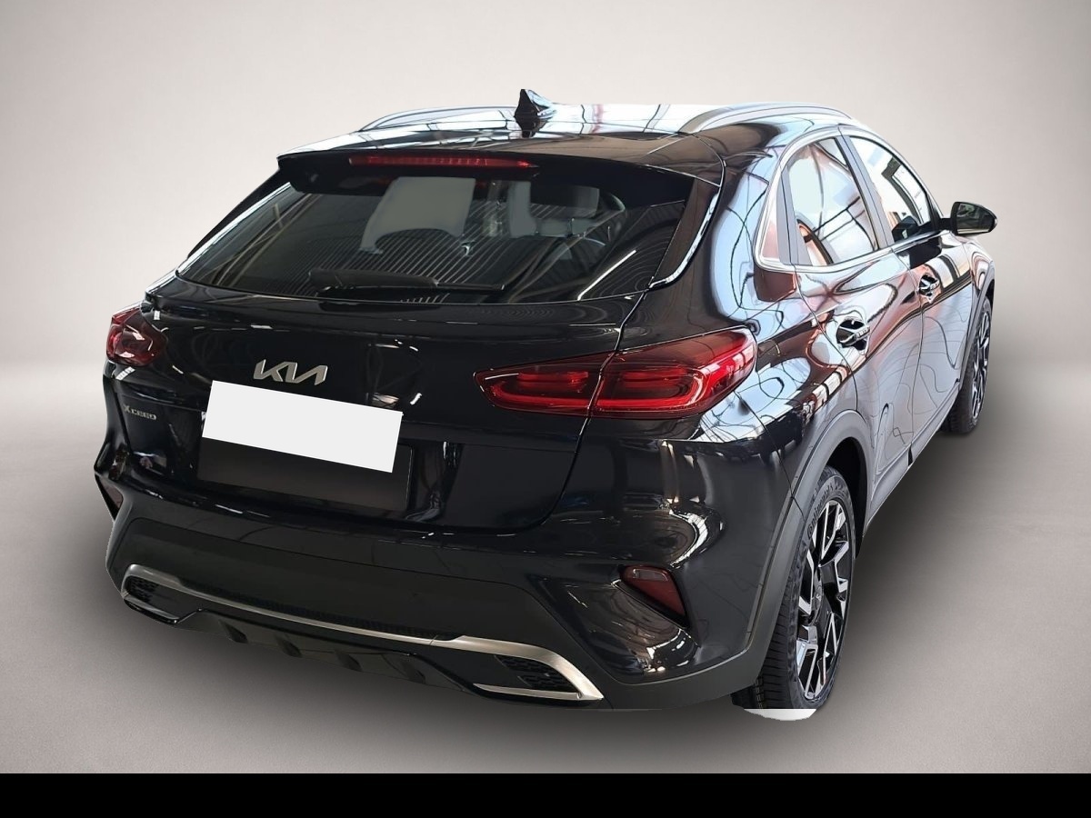 Fotografie 2 des Kia XCEED 1.6 T-GDI 150 DCT SPIRIT MJ26 XCLUSIVE