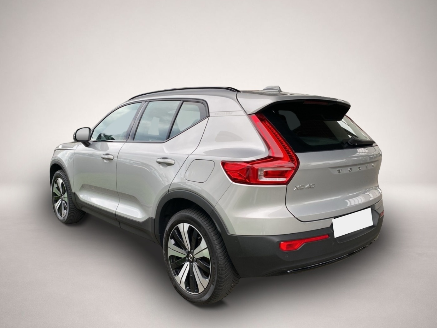 Bild 3 Volvo XC40 P8 Twin Ultimate Recharge Pure Electric ACC