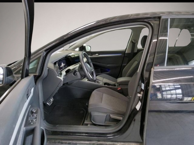 Bild 4 Volkswagen Golf VIII 1.0 eTSI DSG Move *App-Connect*LED*Sit