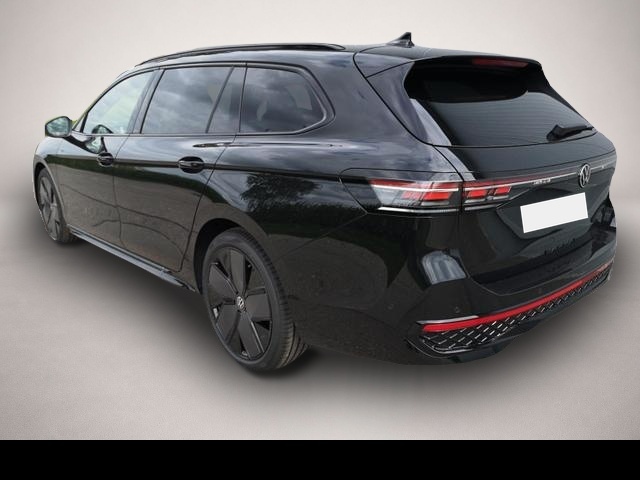 Fotografie Volkswagen Passat Variant 2.0 TDI 142 kW 4Motion R-Line Passat Variant 2..