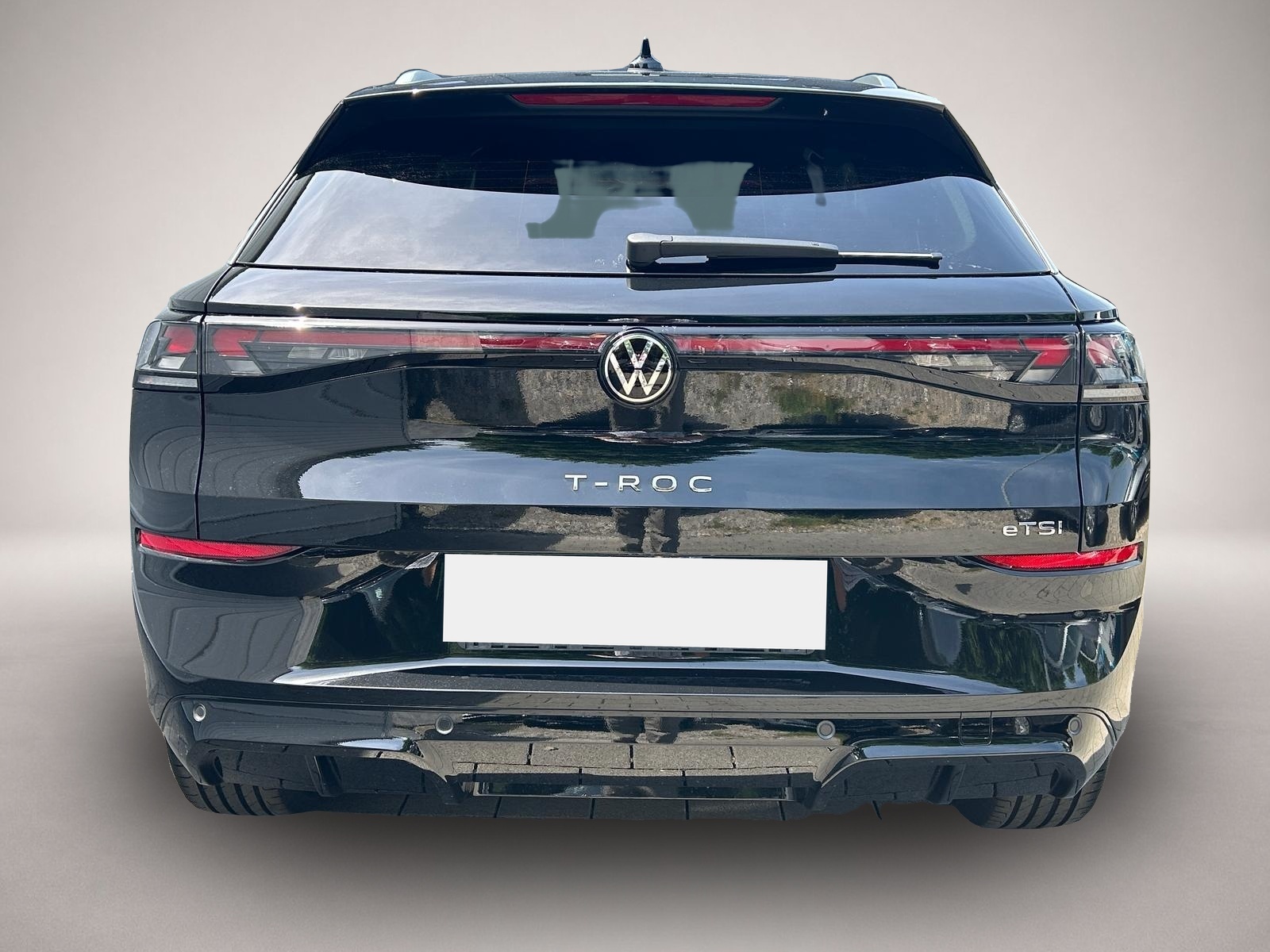 Bild 5 Volkswagen T-Roc R-Line 1.5 eTSI DSG Neues Modell*AHK*Andro