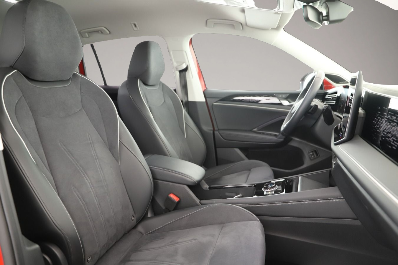 Fotografie 6 des Volkswagen Tiguan 1.5 TSI eHybrid DSG Elegance IQ.Drive+Lig