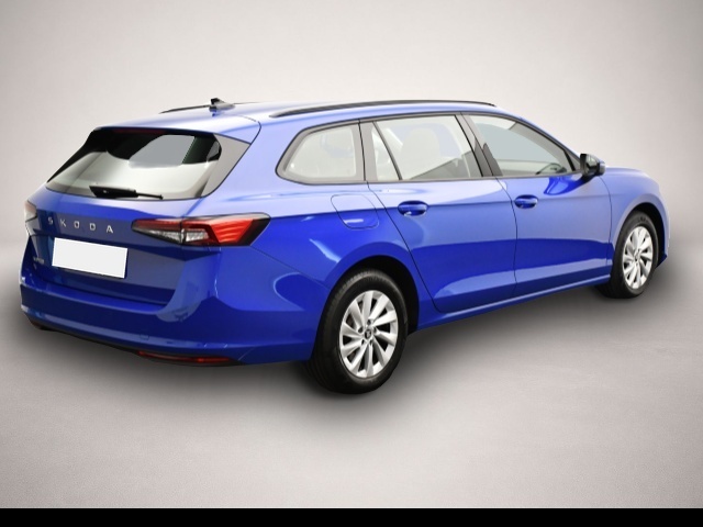 Fotografie 2 des Skoda Superb Combi 1.5TSI DSG Essence ACC/LED/ASSIST/K
