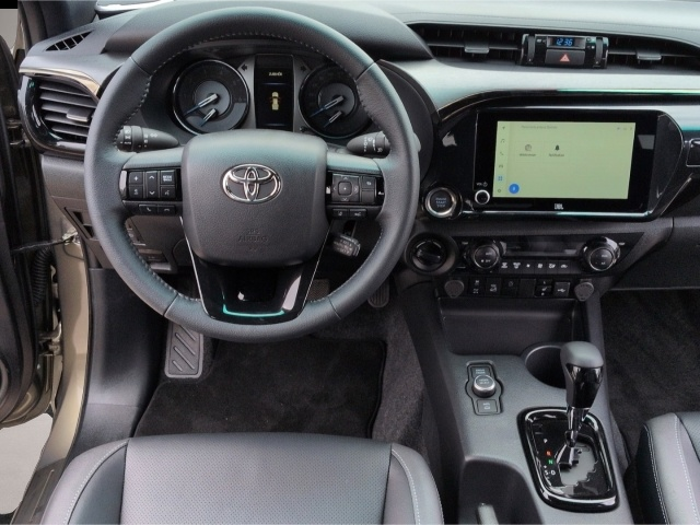 Fotografie 5 des Toyota Hilux Invincible 4x4 2.8Mild-Hyb*Autom AHK 360°K