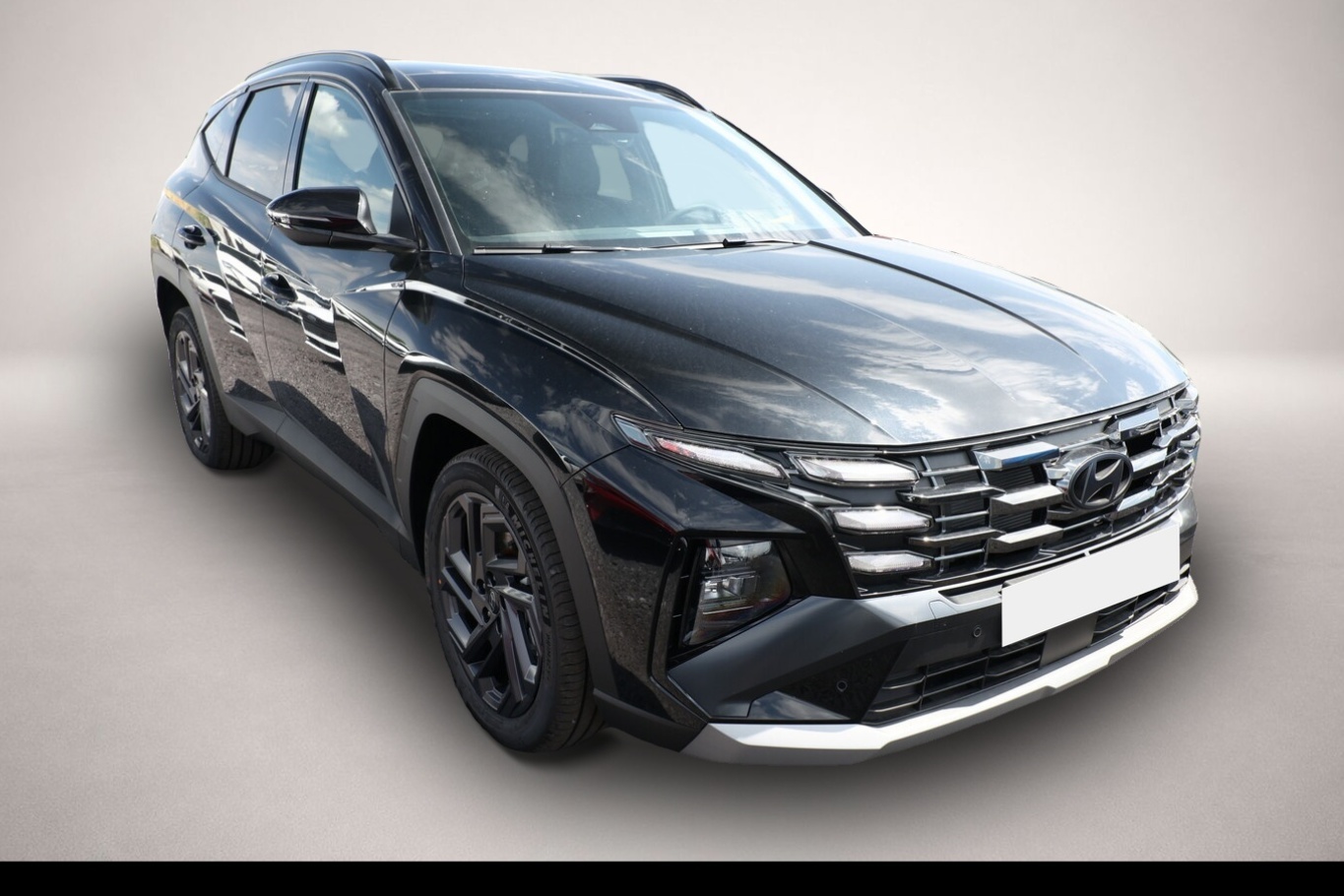 Bild 2 Hyundai Tucson BlackEd DCT MY26 Pano SHZv+h 19Z 3Z-Klima
