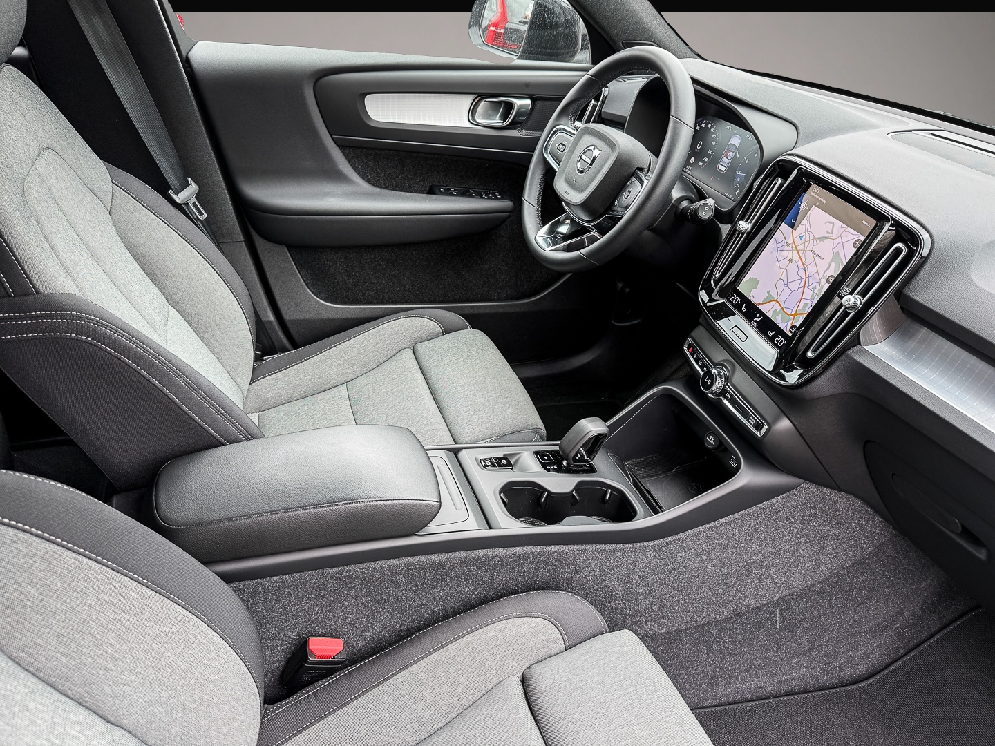 Bild 3 Volvo XC40 Core 2WD Navi Digitales Cockpit Soundsystem
