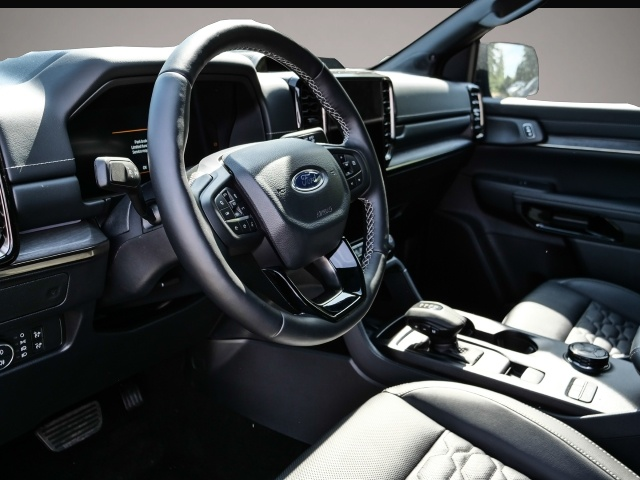Bild 5 Ford Ranger Platinum 3.0l V6 240PS Standheiz. el Roll