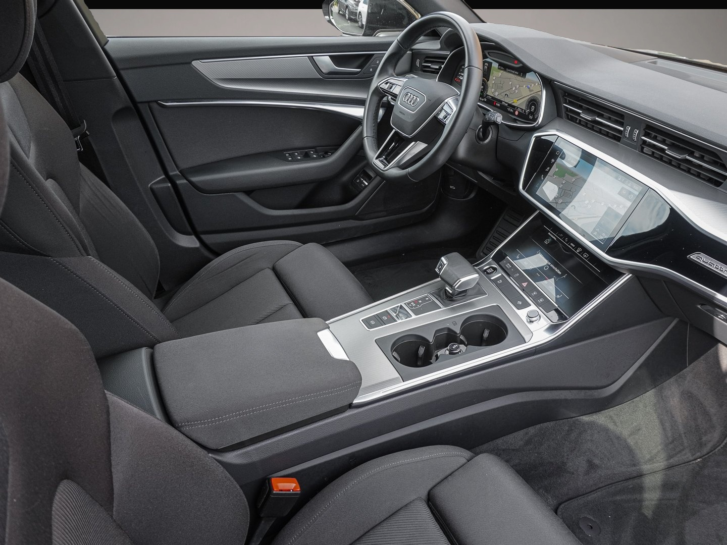 Bild 6 Audi A6 Avant TFSI e Sport Virtuell Head UP LED