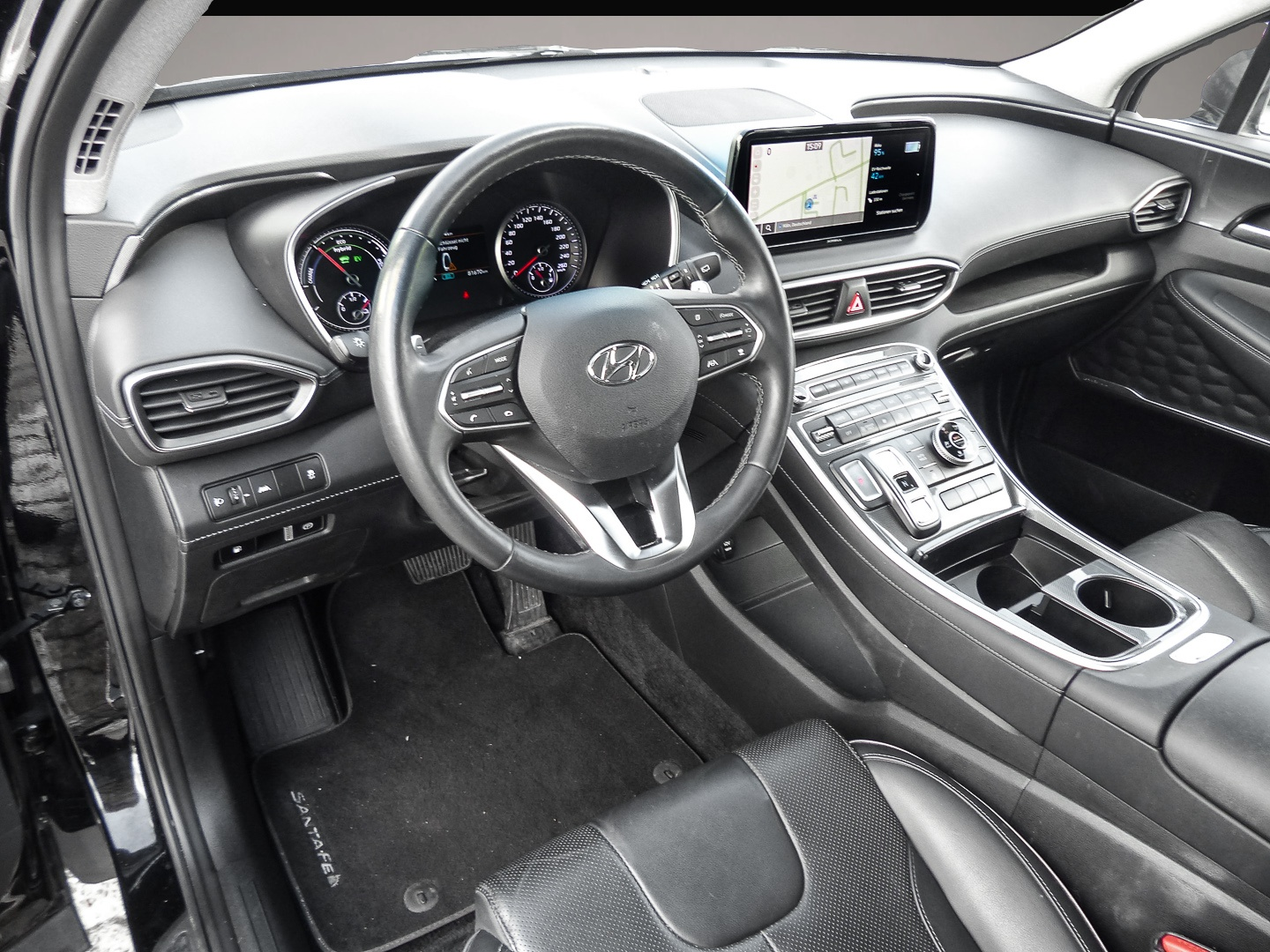 Bild 4 Hyundai SANTA FE Trend Plug-In Hybrid 4WD Navi Soundsyst