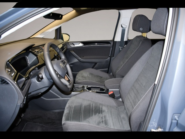 Bild 3 Volkswagen Touran 1.5TSI DSG Highline 7SITZE/ACC/WINTER
