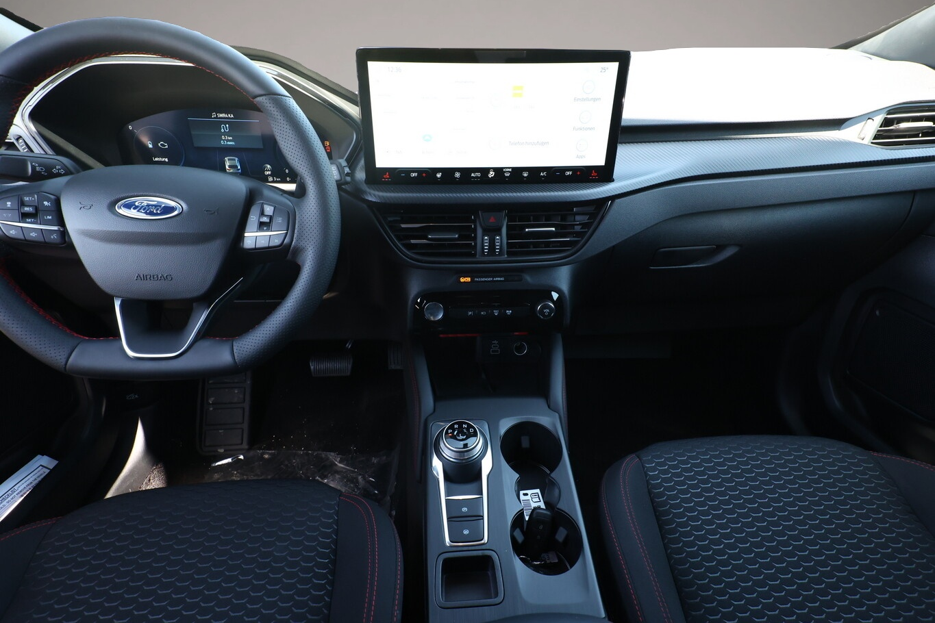 Bild 6 Ford Kuga FHEV ST-Line ACC TotW Kam360 SHZ LED 18Z