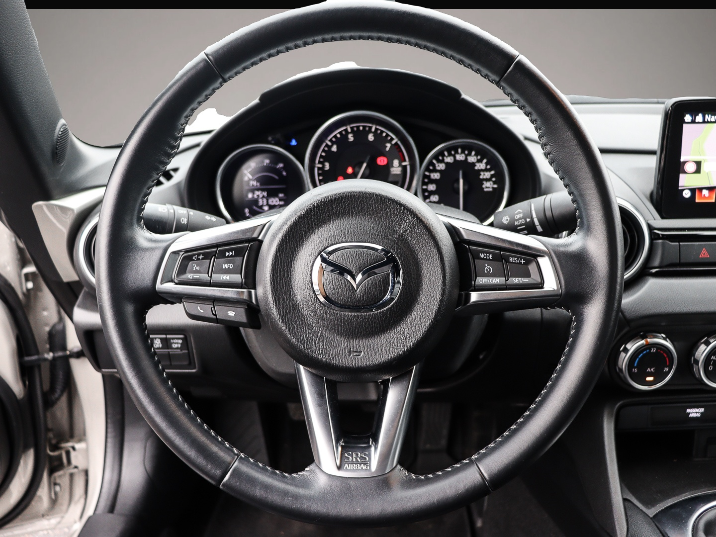 Bild 5 Mazda MX-5 Exclusive-Line Soundsystem Bose LED Sperrdi