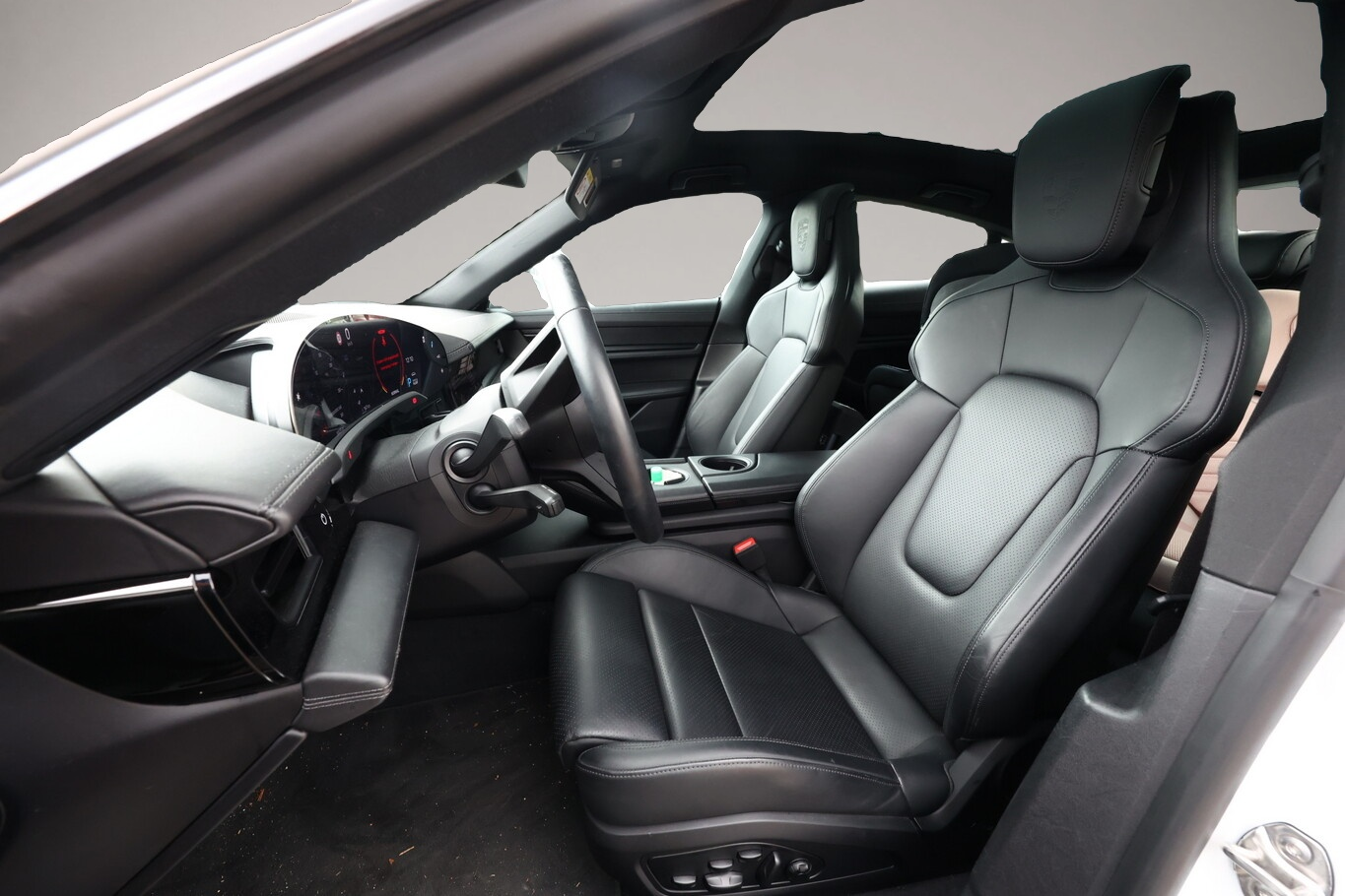Fotografie 6 des Porsche Taycan 4S Plus 20Z ACC Pano Matrix BOSE ParkAs