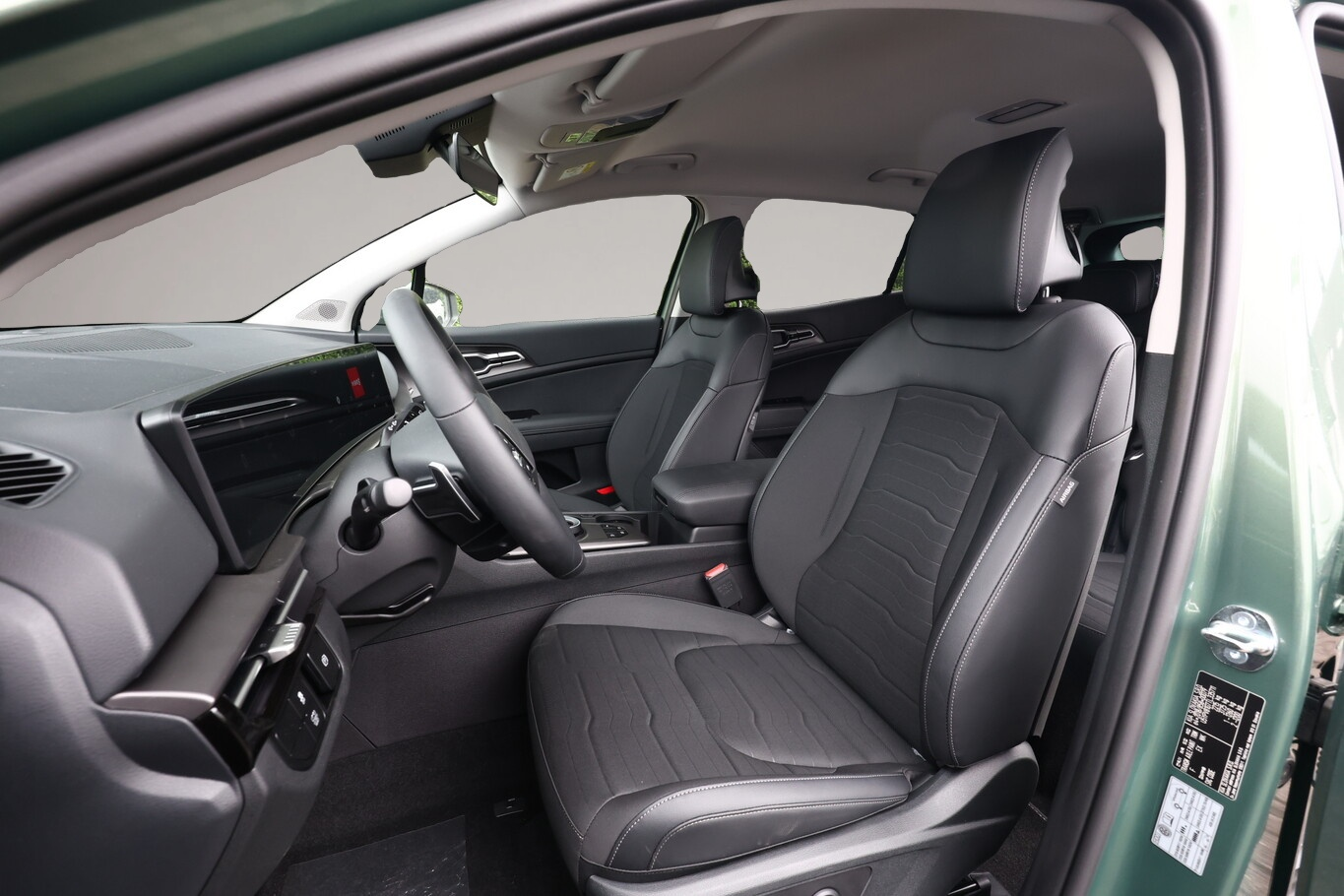 Bild 5 Kia Sportage HEV El.Sitz PrivG LED+ 4xSHZ LM18 Keyl