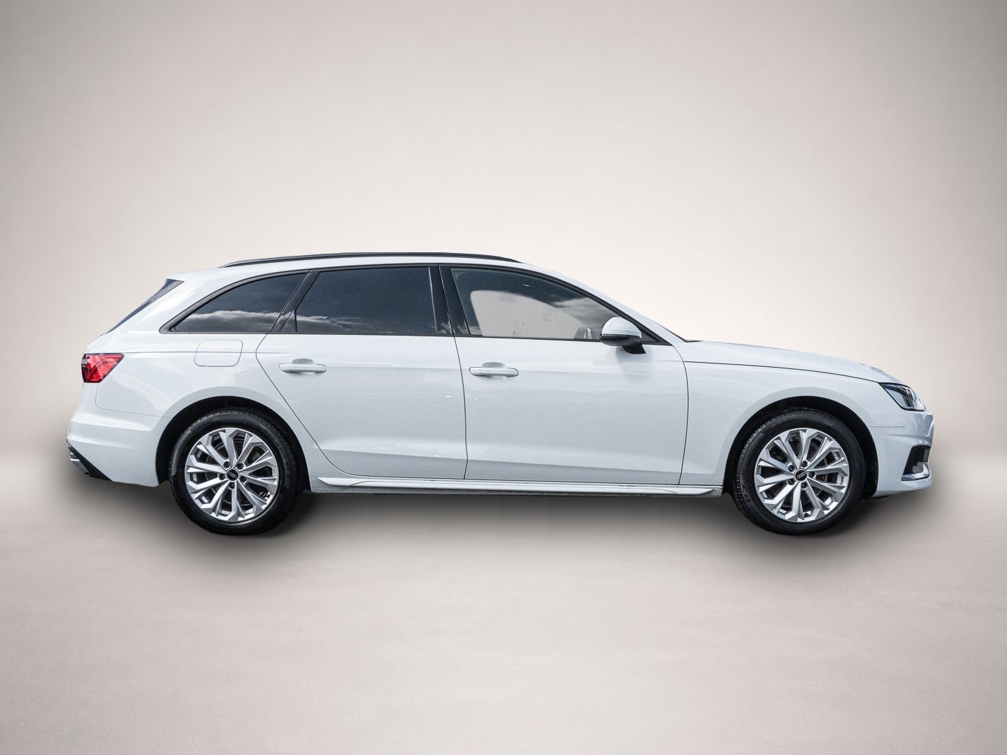 Fotografie 4 des Audi A4 Avant advanced 35 TDI S tronic S Line Interie