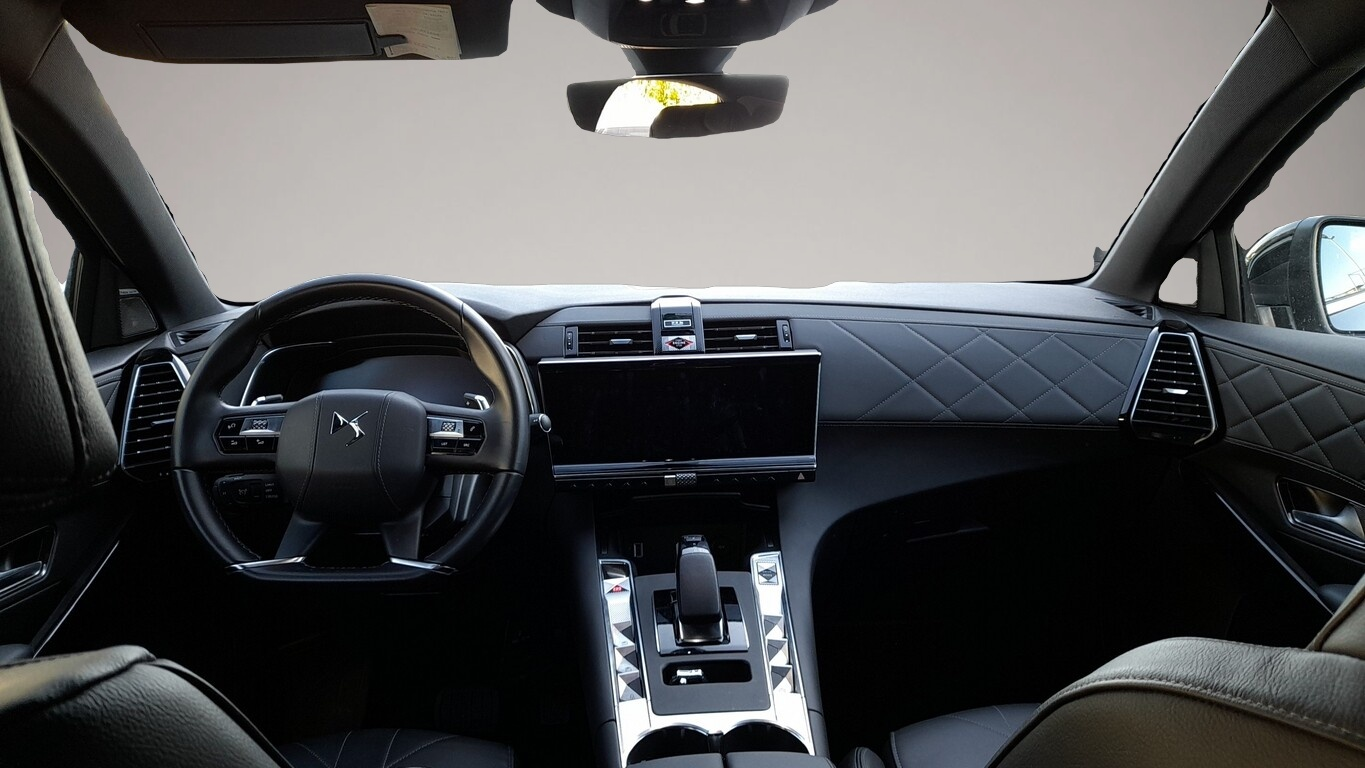 Bild 5 DS Automobiles Other 7 E-Tense 300 Hybrid Aut. 4x4 Rivoli Nav Focal