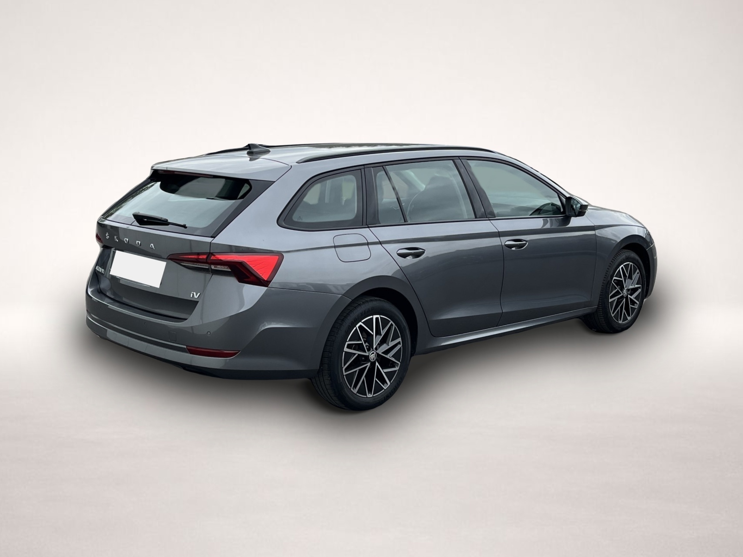Bild 4 Skoda Octavia Combi 1.4 TSI e-Hybrid Blackline 150¤ m.