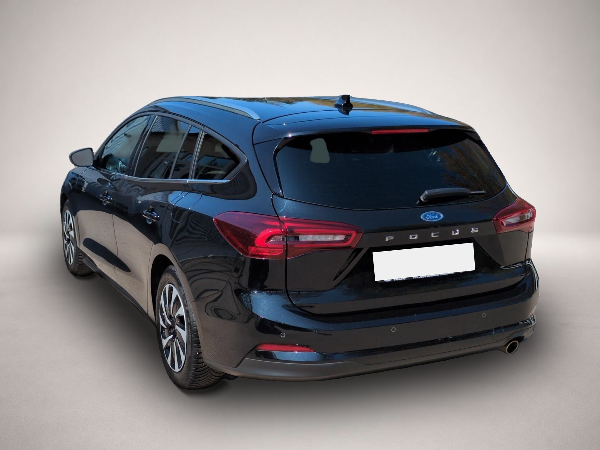 Bild 2 Ford Focus Turnier 1.0 EcoBoost Titanium Bluetooth Na