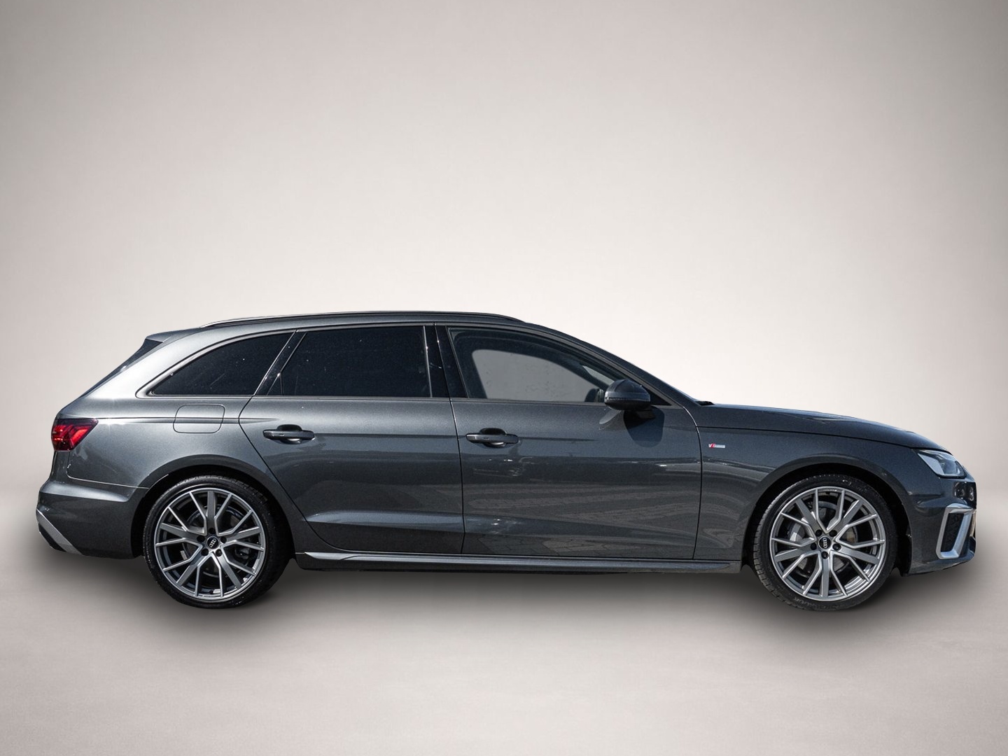 Bild 4 Audi A4 Avant S line 40 TDI quattro S tronic Virtuell