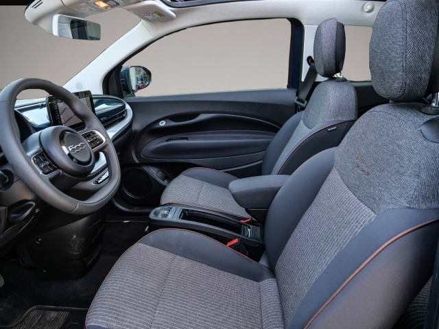 Fiat 500e 500e Icon Navi Apple CarPlay Android Auto Klimaa - Thumbnail 4