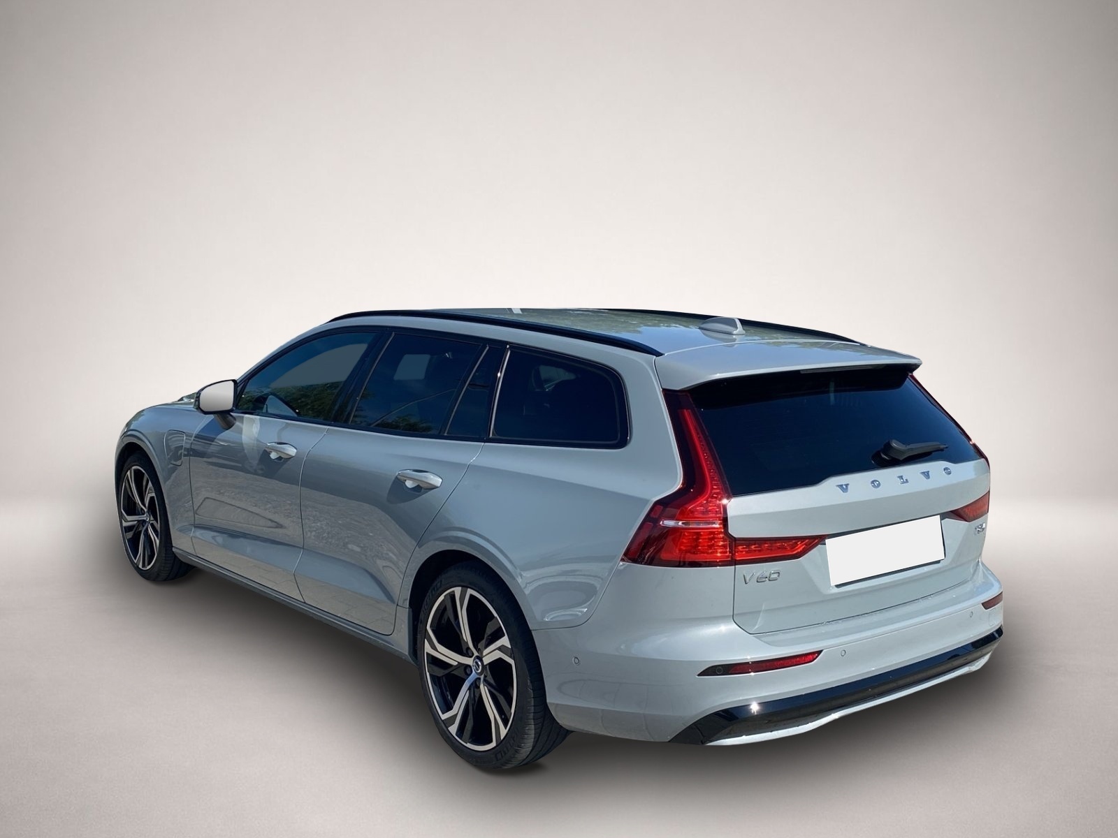 Bild 3 Volvo V60 Kombi T8 Plus Dark Recharge WiPa*LED*Navi*