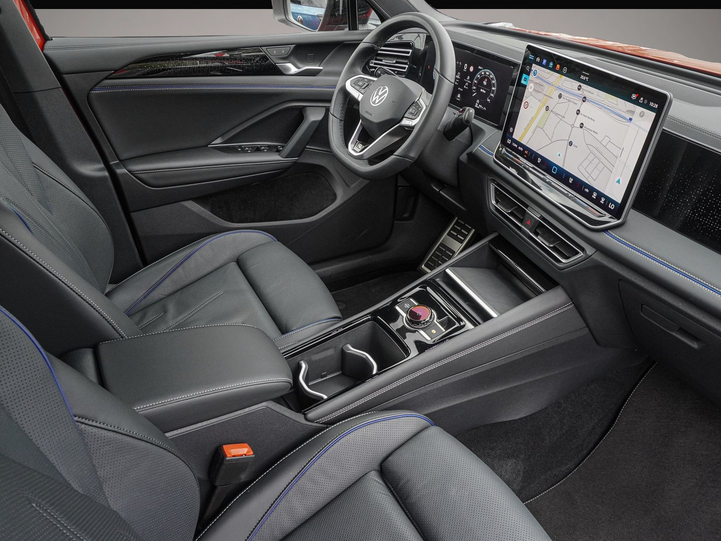 Bild 6 Volkswagen Tiguan 2.0 TSI DSG 4Motion R-Line HEAD-UP AHK ER