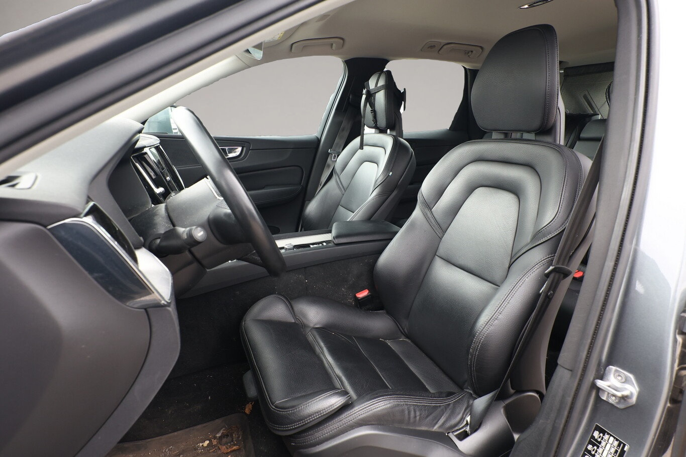 Fotografie 5 des Volvo XC60 XC 60 T5 AWD Inscription Leder StandH Nav AHK