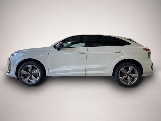 Bild 3 Audi Q3 Sportback NEU TFSI quattro S line TechPro+HUD+M.