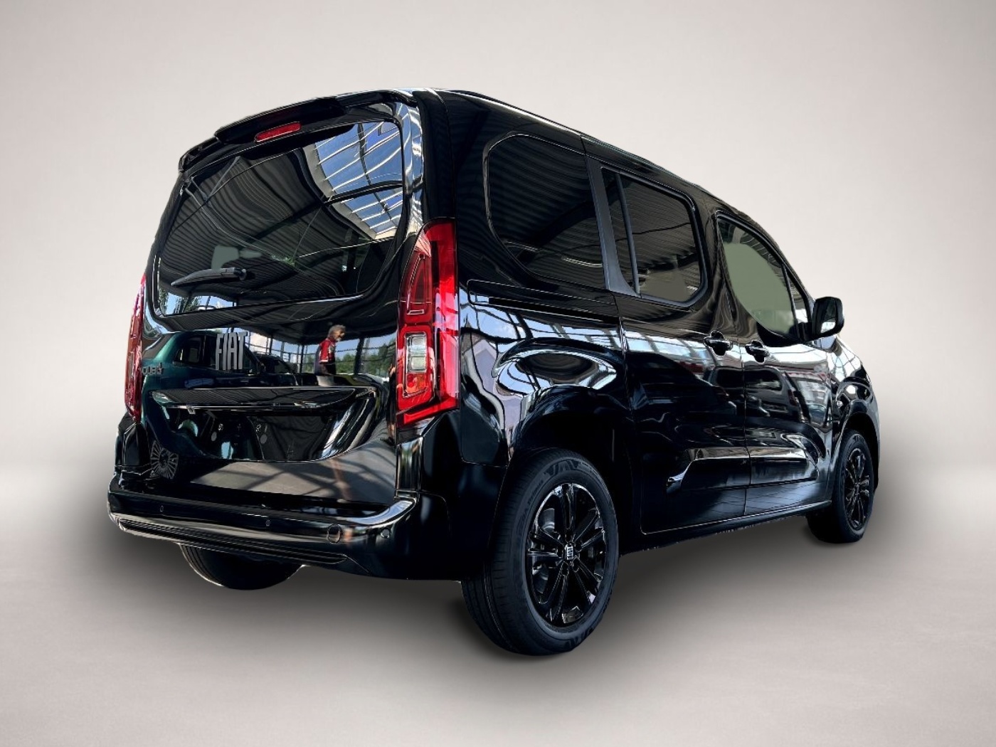 Fotografie 4 des Fiat Qubo L L1 Icon 1.5 *5-Sitzer LED Sitzh. ACC Alu*