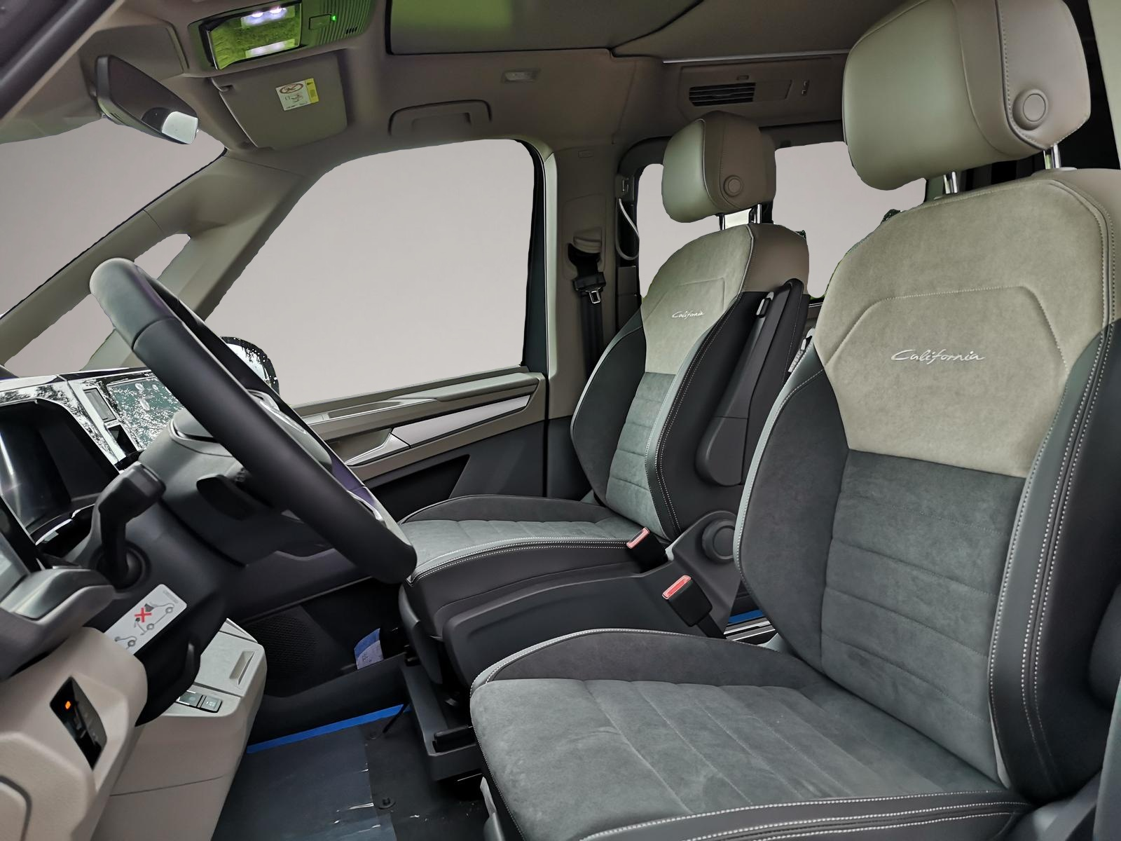 Fotografie des Volkswagen T7 California 1.5 TSI Beach Tour Plus ArtVelour